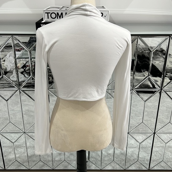 Maya turtle neck top (off white) - Picture 4 of 4